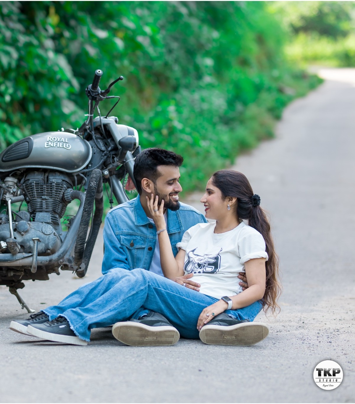 Himanshu and Gunjan on a road trip